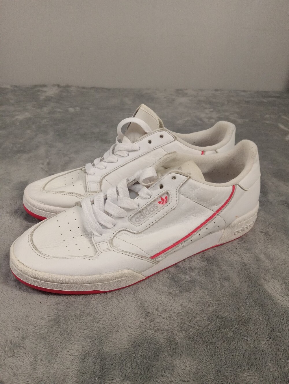 adidas Women's Continental 80 Off White Leather Sneakers with Pink Trim Size 9 - Picture 1 of 7